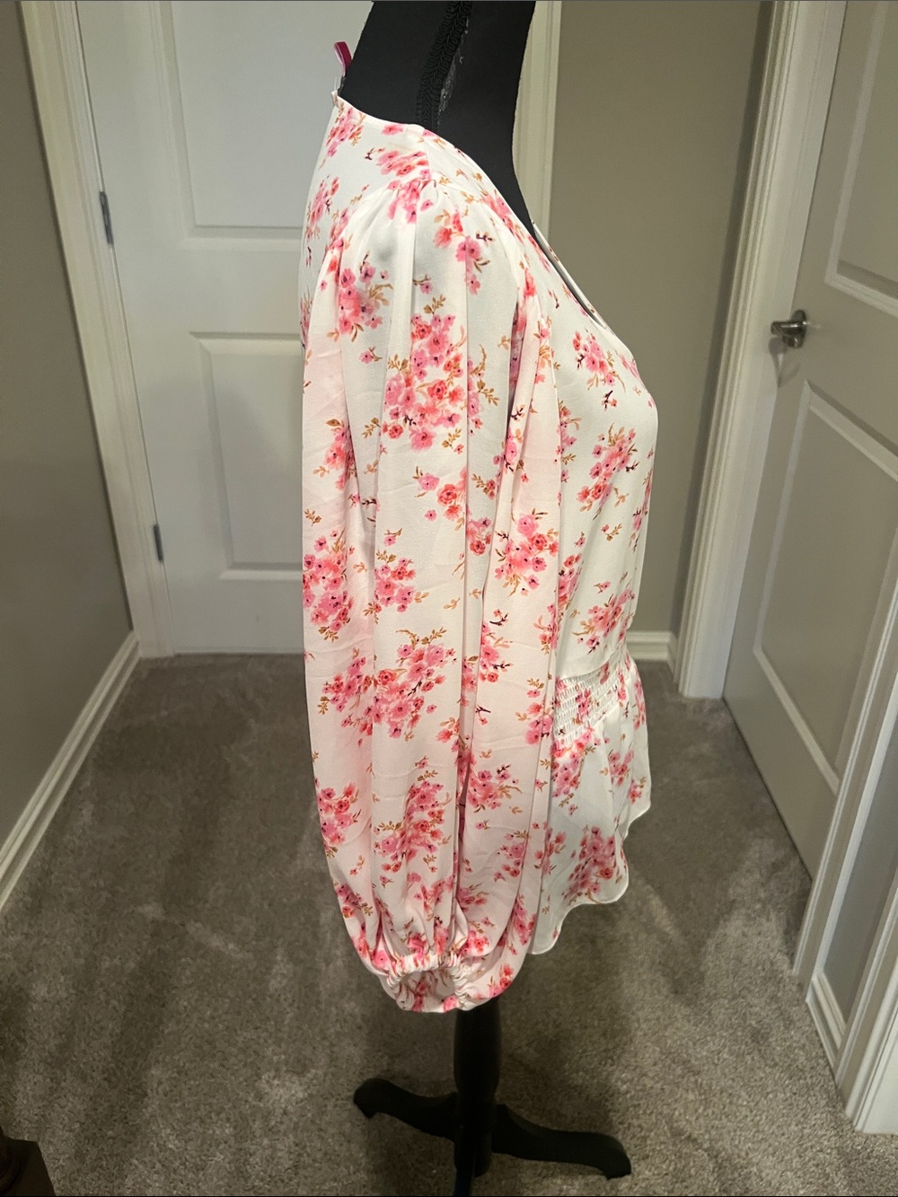 Vince Camuto White Blouse with Pink Floral Print and Smocked Waist - Picture 7 of 10